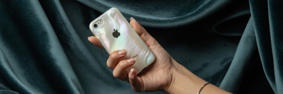 The Enduring Appeal of Mother of Pearl iPhone Accessories - COCOMII