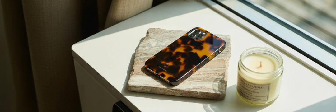The Enduring Style of Eco Friendly Tortoiseshell Cases - COCOMII