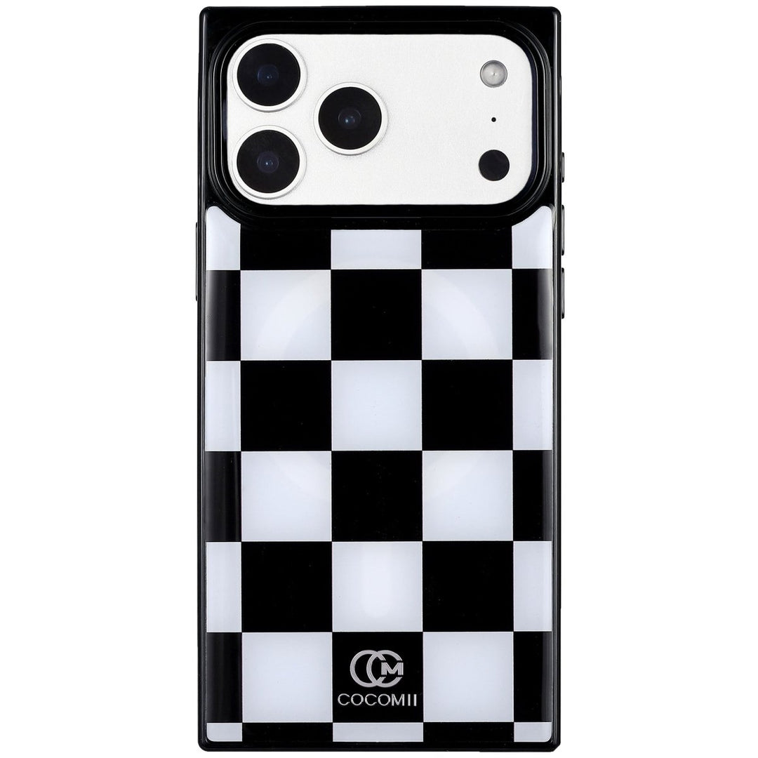 CHECKERED iPhone 13 / Monochrome CHECKERED iPhone 13 / Monochrome